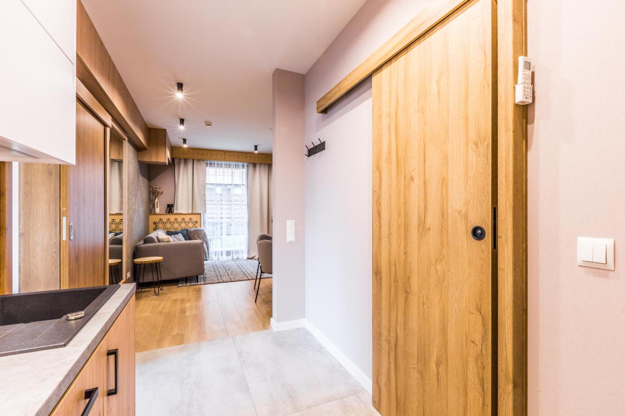 Aparthotel Lucylla Закопане Екстериор снимка