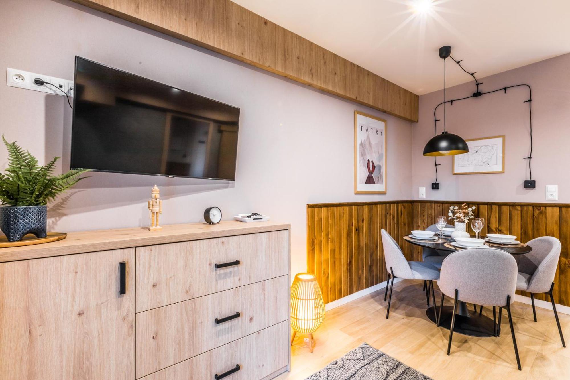 Aparthotel Lucylla Закопане Екстериор снимка